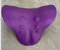 Estirador y Almohada de Masaje para la Columna Cervical